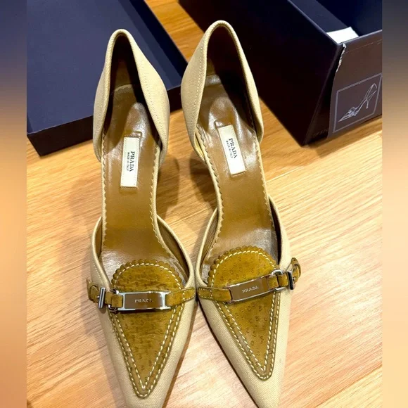 Prada Women's Beige Leather Heels - Picture 1 of 6